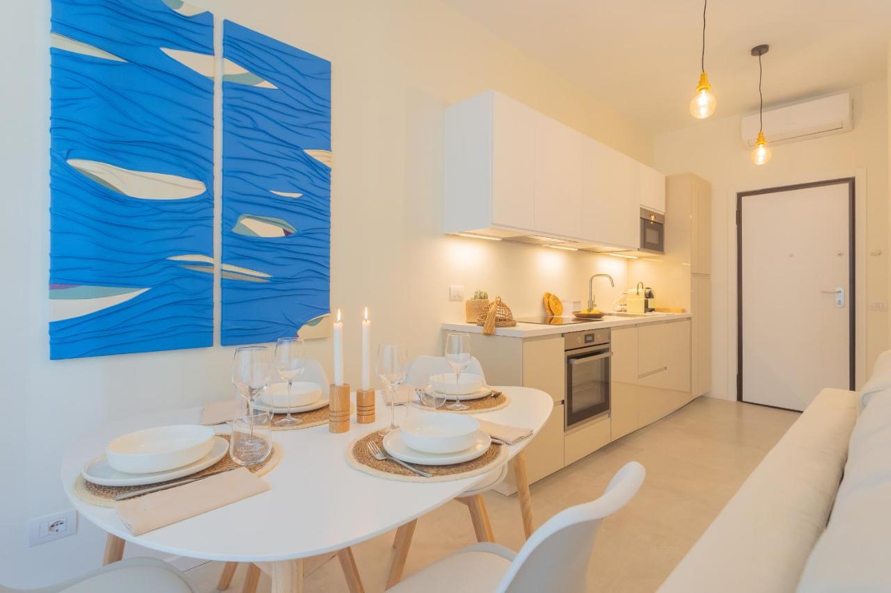 Enchanted Como Lake - City Apartment 2 By Rent All Como Exterior foto