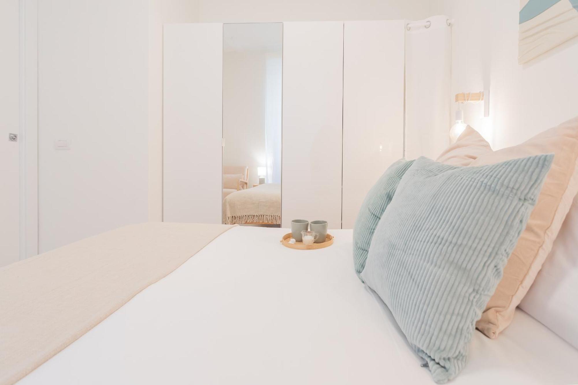 Enchanted Como Lake - City Apartment 2 By Rent All Como Exterior foto